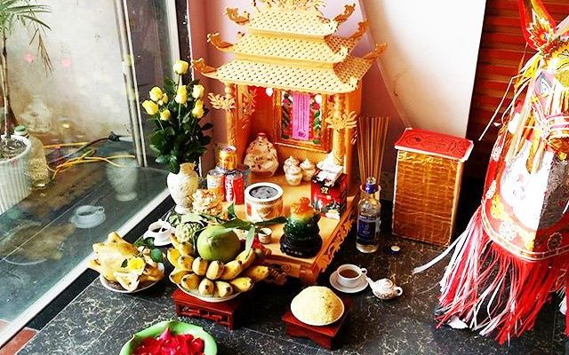 Cầu Xin Trúng Số Đặc Biệt | Bật Mí Mẹo Từ Chuyên Gia 9 Cách khấn cầu xin trúng số đặc biệt với bàn thờ thần tài