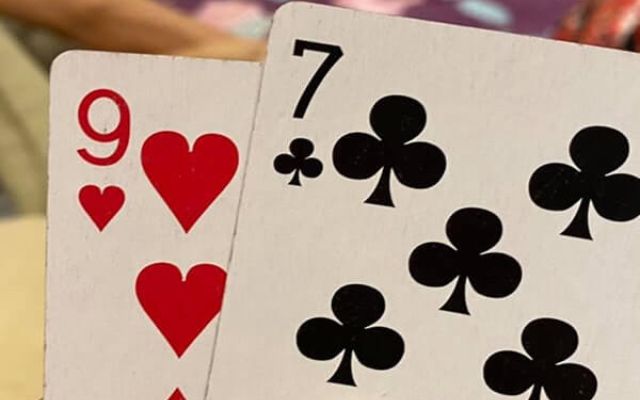 Dằn 16 Là Gì? Thủ Thuật Chơi Dằn 16 Từ Cao Thủ 7 Cách chơi bài xì dách dằn 16 là gì?