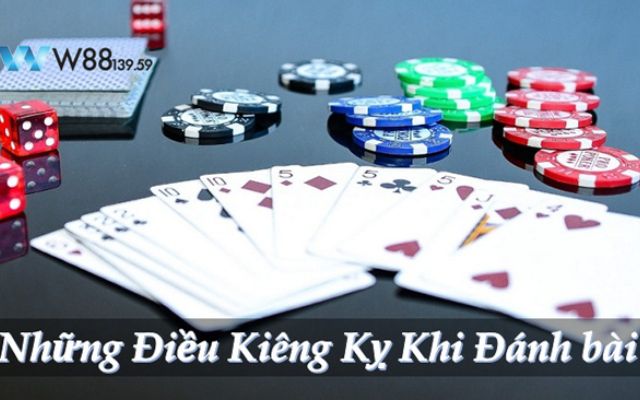 10 Điều Kiêng Kỵ Khi Đánh Bài - Bài Học Xương Máu Từ Dân Cược 5 Lý do cần biết những điều kiêng kỵ khi đánh bài