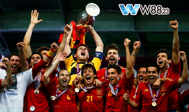 Đội Tuyển Tây Ban Nha: Những Chiến Binh Sẵn Sàng Đối Đầu Ở Euro 2024 6 Đội quân màu đỏ đã có 3 lần vô địch Euro